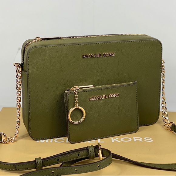 ❤️Michael Kors EW Crossbody & Coin Pouch wallet - Picture 3 of 9